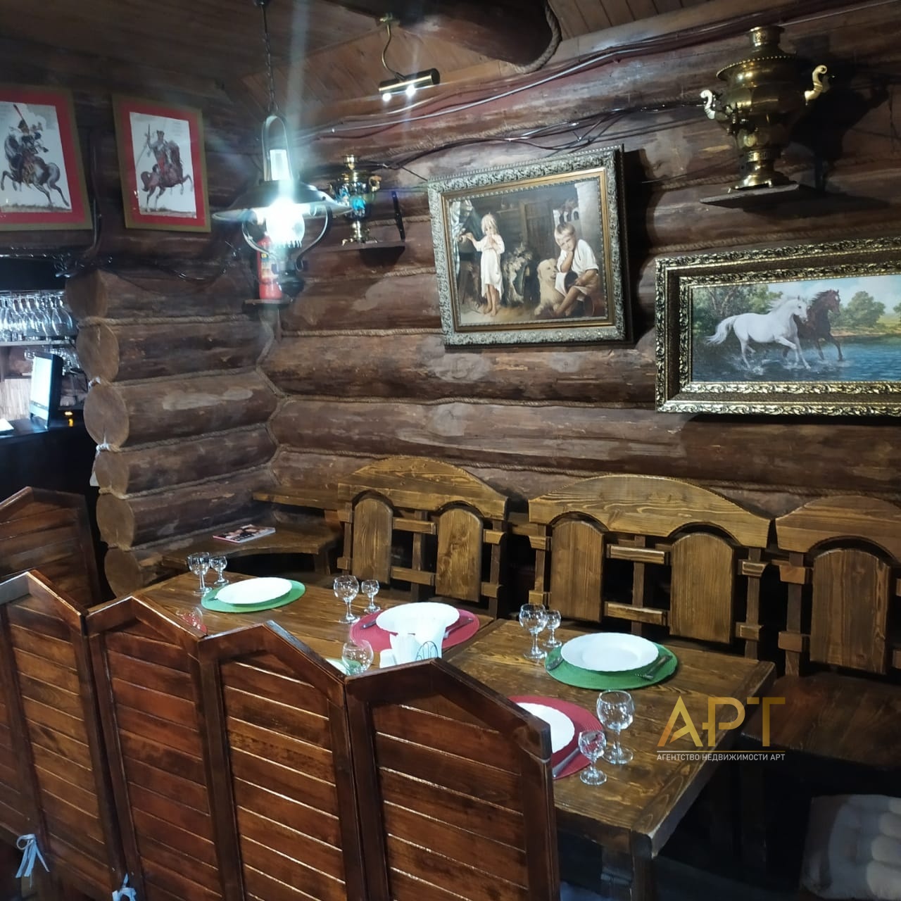 250 кв. м, коммерческая 277/2